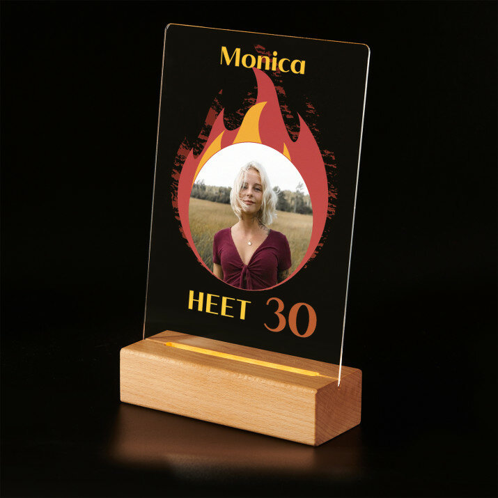 Heet 30 - Afdruk op acrylglas met LED- standaard