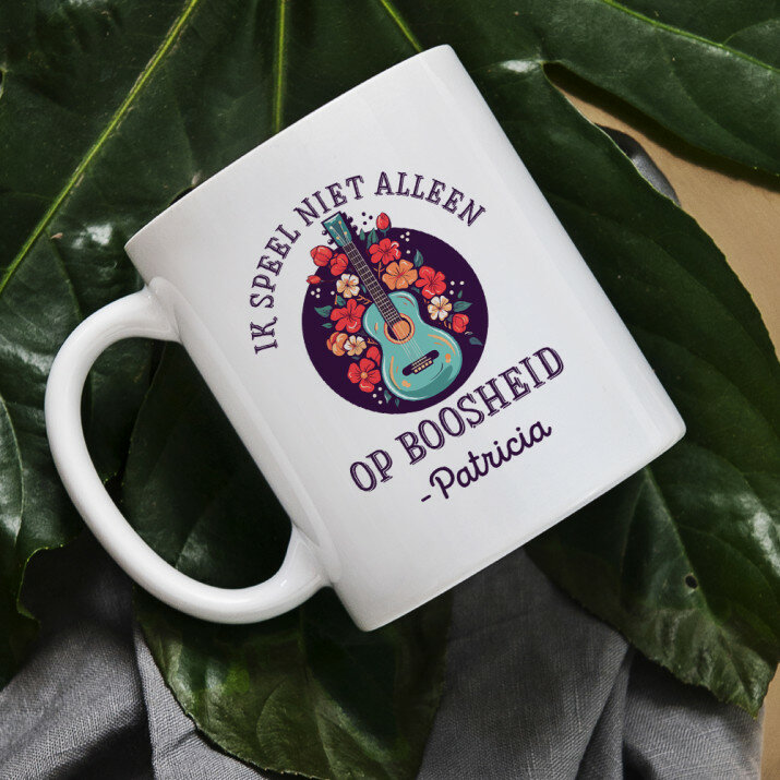 ik speel niet alleen op boosheid - Mok