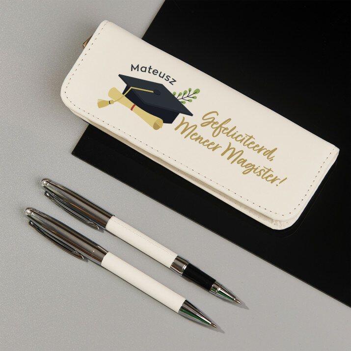 Schrijfset in lederen etui - Gefeliciteerd meneer magister