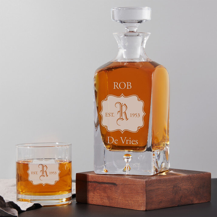 Initial - Carafe of whisky