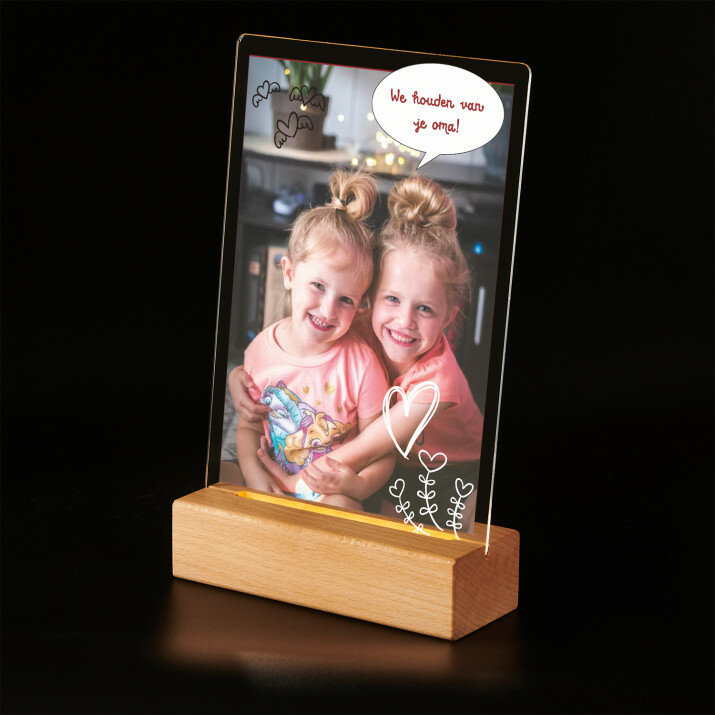 We houden van je oma - Afdruk op acrylglas met LED- standaard