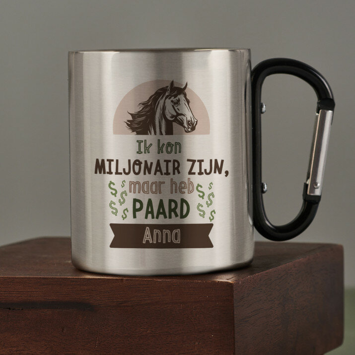 IK KON MILJONAIR ZIJN MAAR HEB PAARD 2 - Stalen mok