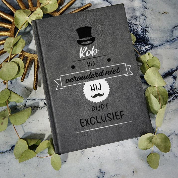 Hij verouderd niet - Notitieboek