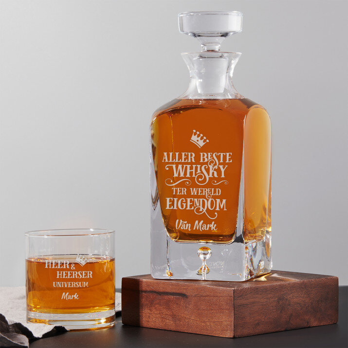 heer en heerser - Carafe of whisky