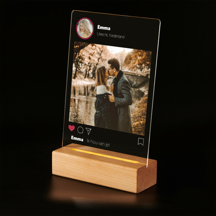 Jouw foto instagram - Afdruk op acrylglas met LED- standaard