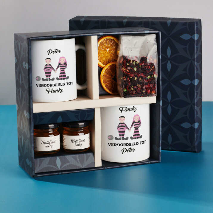 Cadeauset met voor de koppel mokken voor koppels