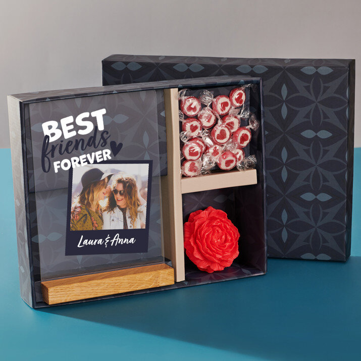 Cadeauset voor de beste vriendin met afdruk op glas en snoepjes