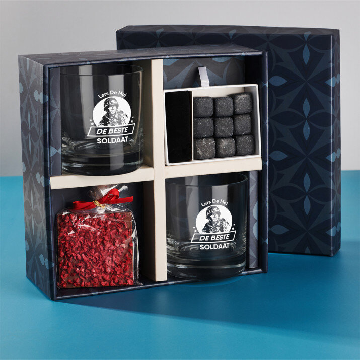 Cadeauset met voor de soldaat whisky glazen