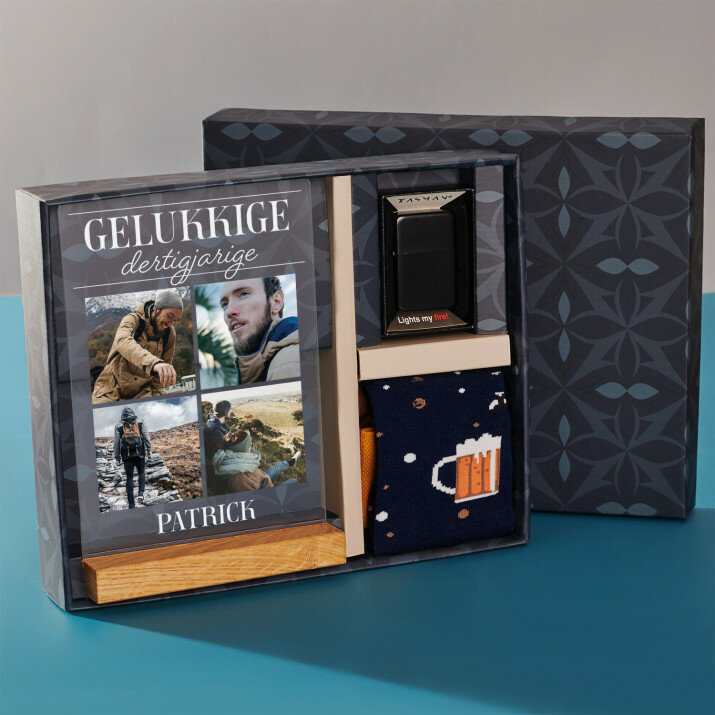 Cadeauset voor de 30ste verjaardag met afdruk op glas en aansteker