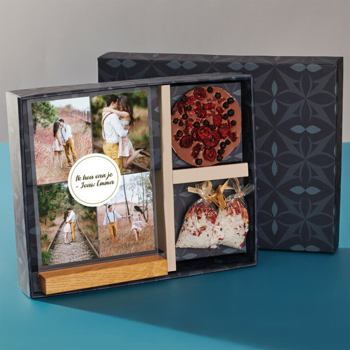 Cadeauset voor de huwelijksjubileum met afdruk op glas en badzout