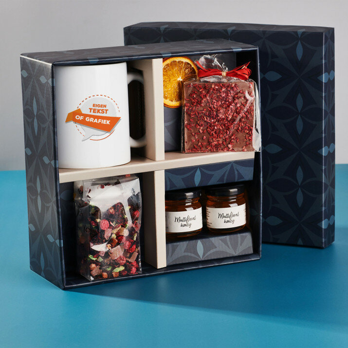 Cadeauset eigen project met mok en thee