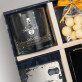 Cadeauset met voor hem glas whisky